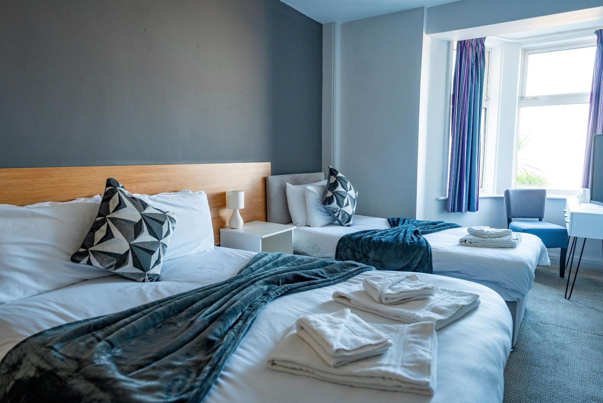 The Strathmore Hotel Morecambe Dış mekan fotoğraf