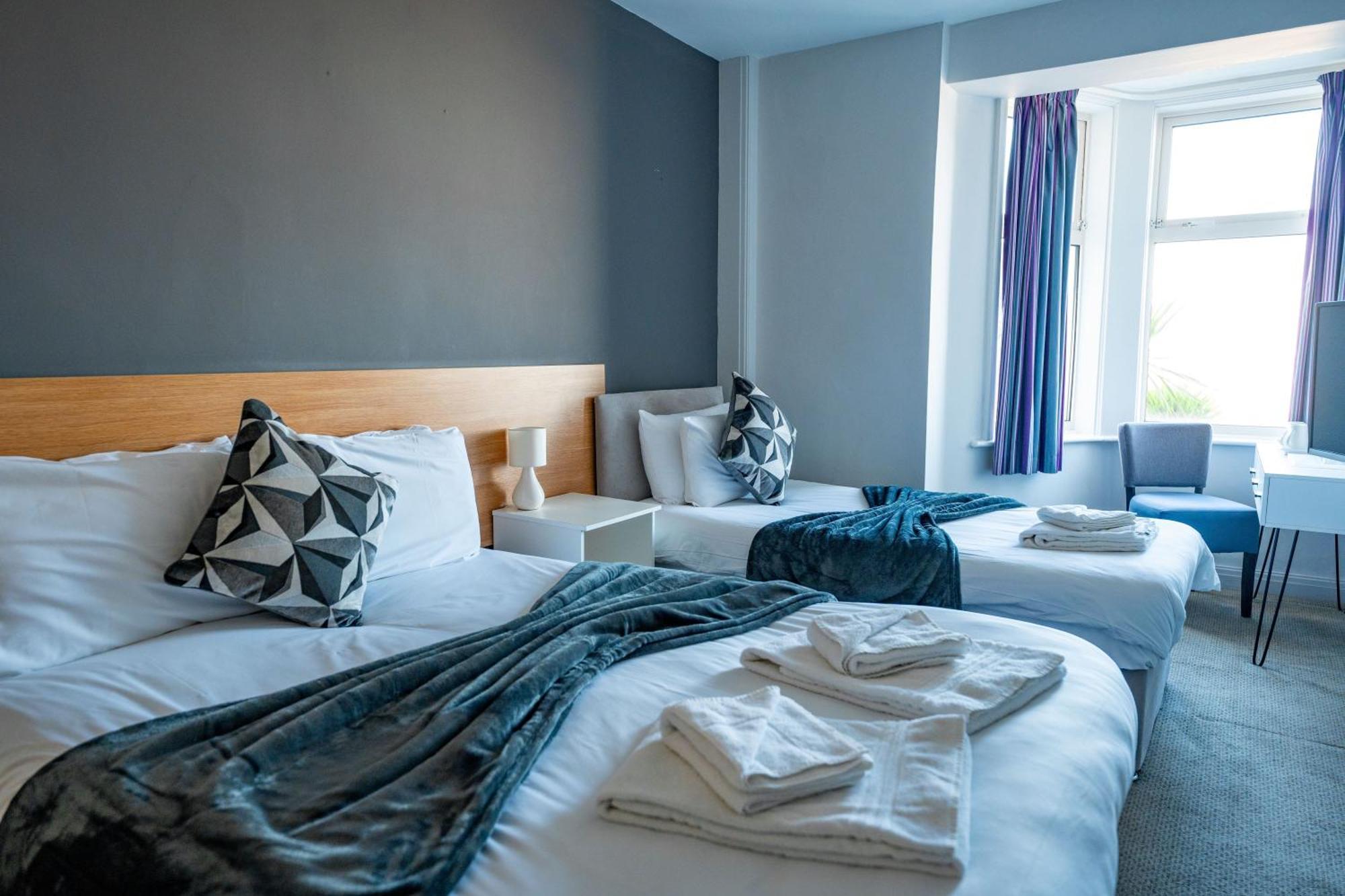 The Strathmore Hotel Morecambe Dış mekan fotoğraf
