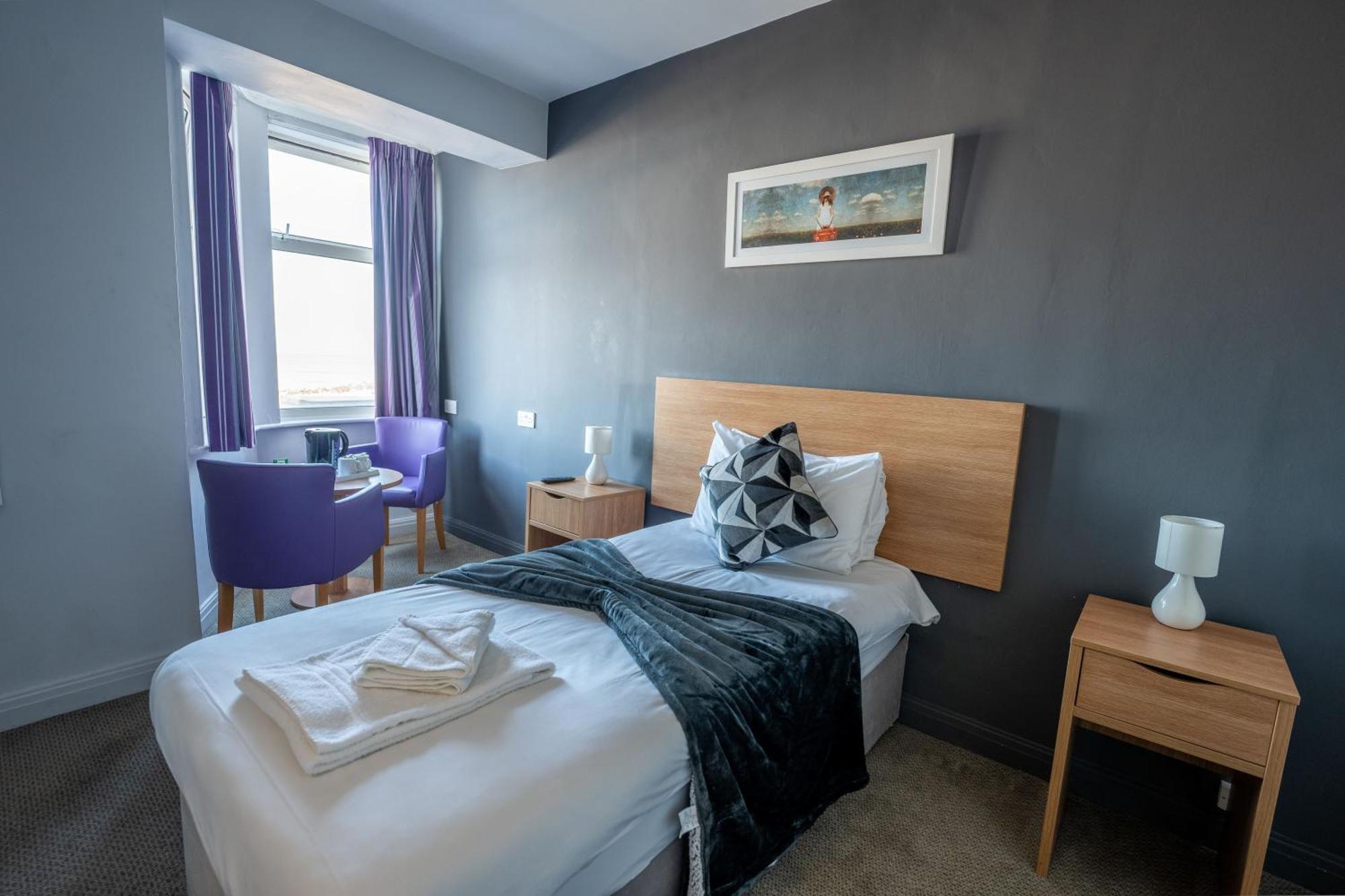 The Strathmore Hotel Morecambe Dış mekan fotoğraf