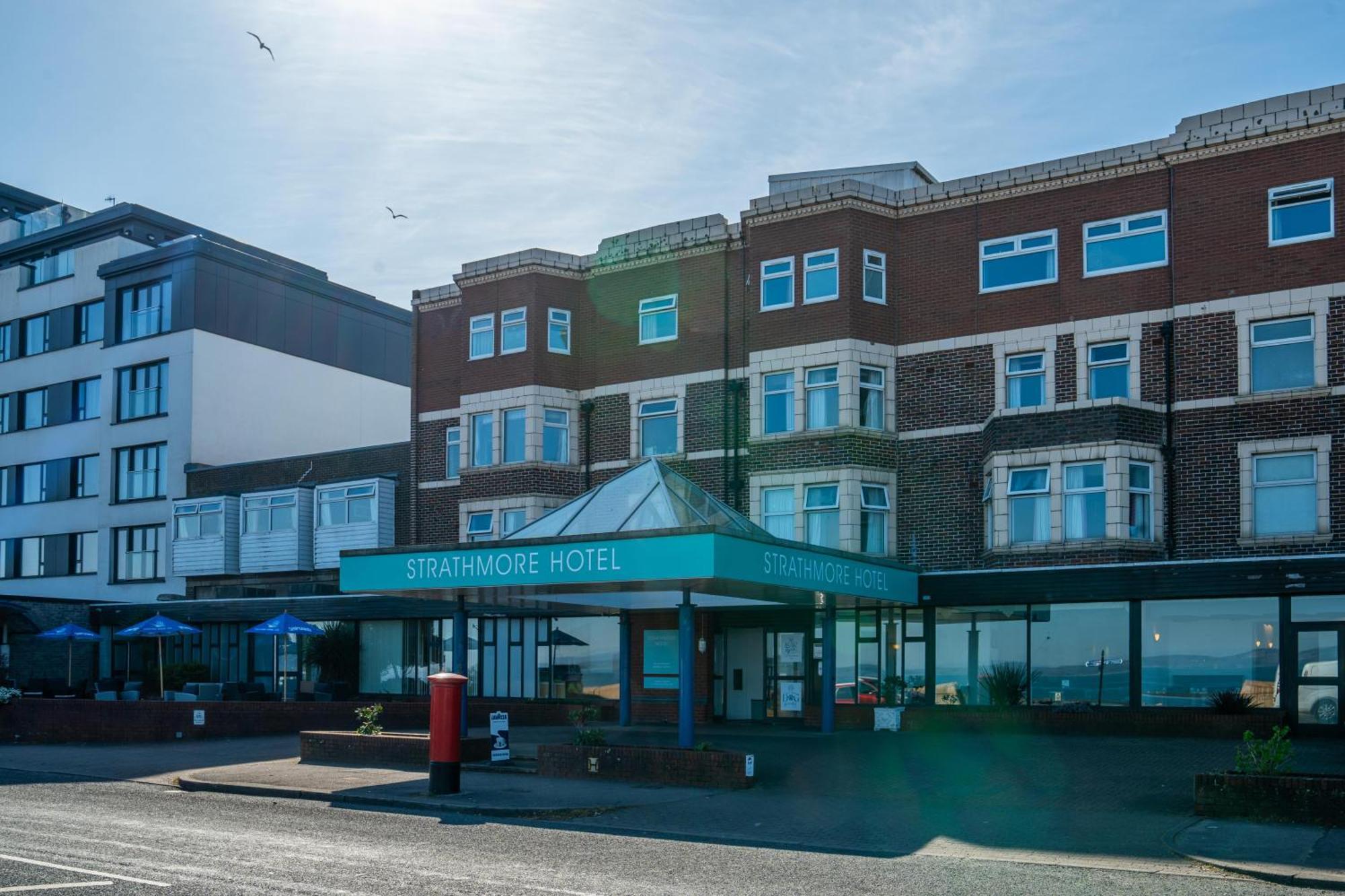 The Strathmore Hotel Morecambe Dış mekan fotoğraf